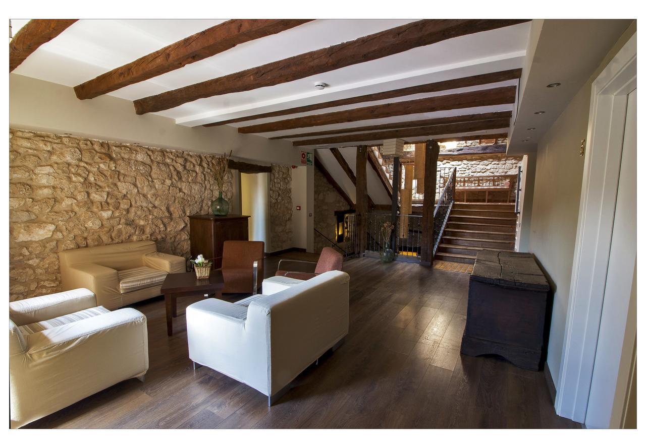 Posada La Casona De Valbuena فالبوينا دي دويرو المظهر الخارجي الصورة