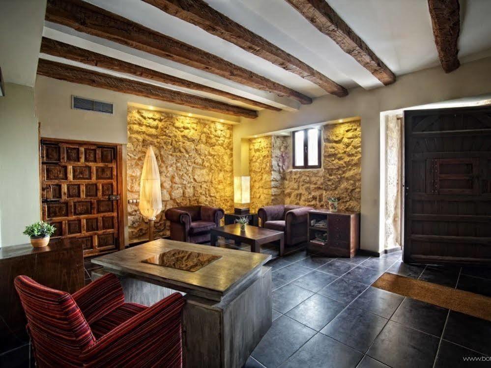 Posada La Casona De Valbuena فالبوينا دي دويرو المظهر الخارجي الصورة